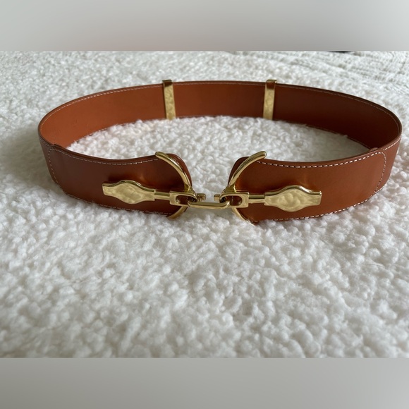 New J.McLaughlin Horse bit adjustable gold hardware leather brown belt s/m 2in - Picture 2 of 10